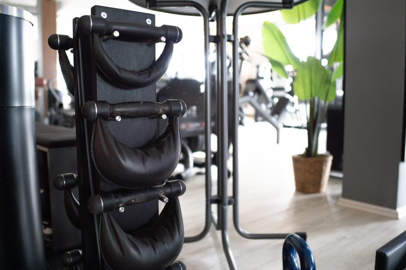 Detailaufnahme eines Kraftgeräts im Fit-Inn Heldenbergen Nidderau